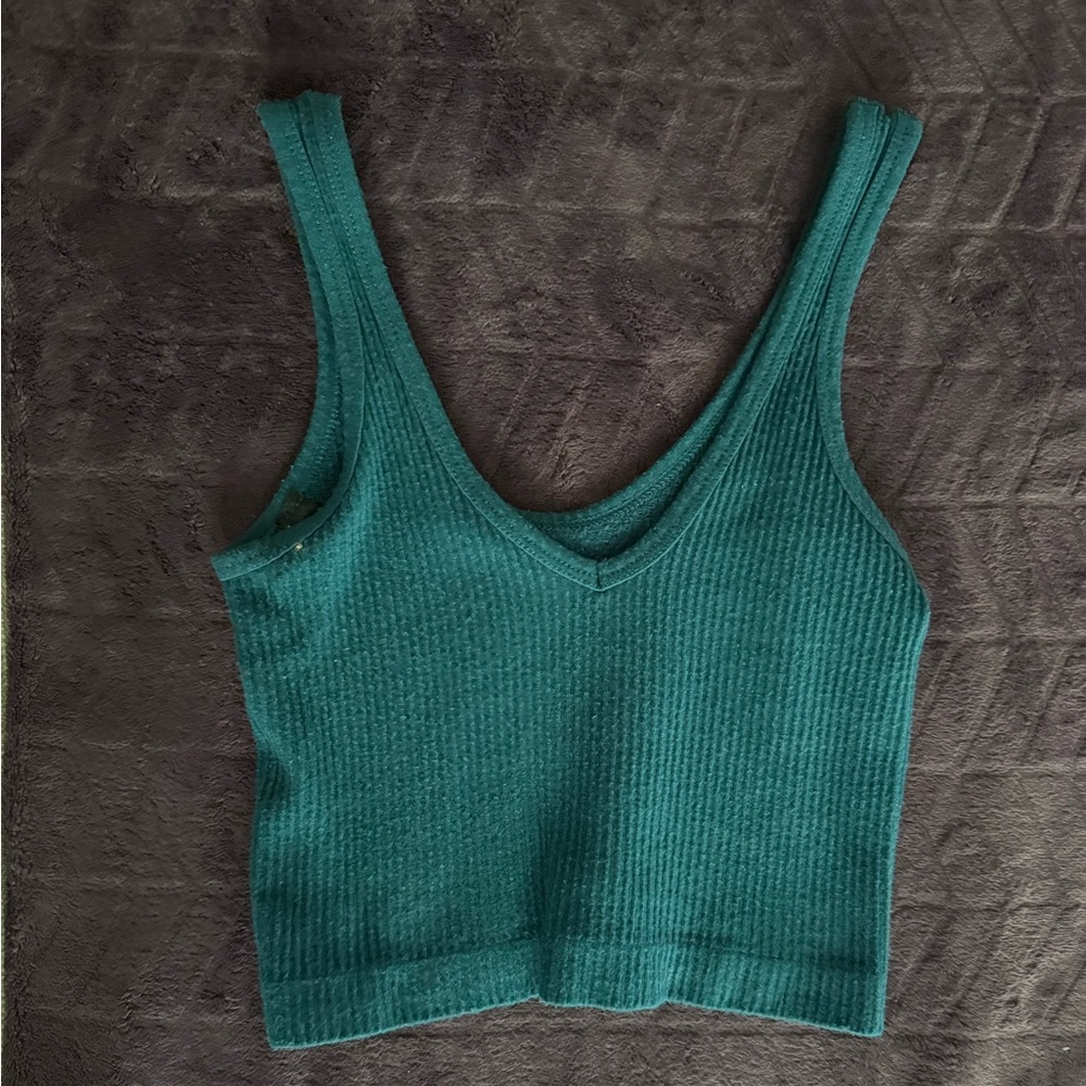 Blue ribbed crop top